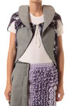 sleeveless flowered paillettes jacket - COMME DES GARÇONS