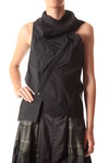 asymmetric zipped vest - ISSEY MIYAKE